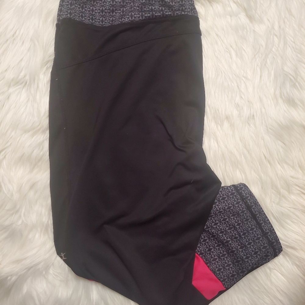 Black and Pink Fitness Leggings